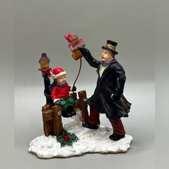 Victorian Christmas Villagers figurine Father w/ Child and birdhouse - Picture 1 of 2